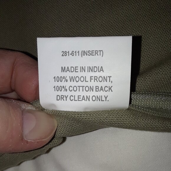 Crate & Barrel Large Circle Stitch Pillow (with Feather/Down insert) - 20 x 20 - Picture 7 of 8